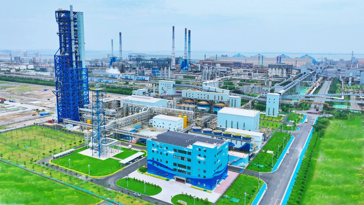 上海皇家国际荣获冶金行业一线工人科技效果最高奖项